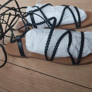 J Crew strappy sandals in black, size 9-1/2